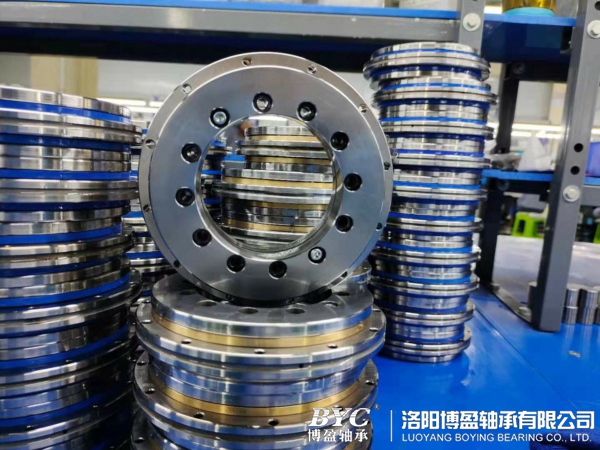 交叉滚子轴承使用方法.jpg