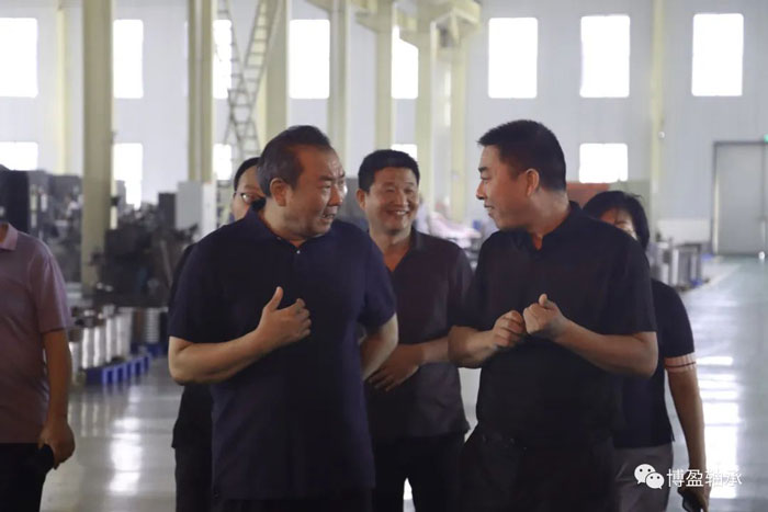 县政协主席王定泽同志到博盈轴承公司进行调研工作